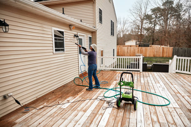 Why Choose Our Certified Pressure Washing Experts for Your Project Needs in Ridgewood, IL?